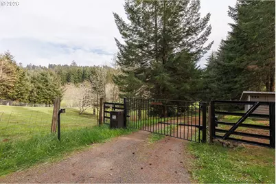 626 N Bayview Loop, Waldport, OR 97394 - Photo 31