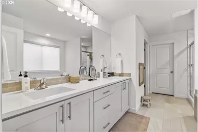 8710 N 1st St, Ridgefield, WA 98642 - Photo 9