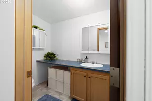 1200 E Central Ave, Sutherlin, OR 97479 - Photo 13