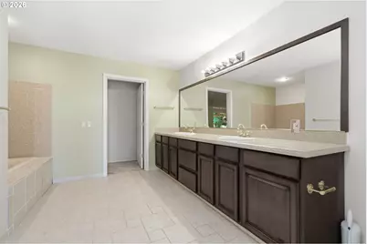 1804 Hall Ct, West Linn, OR 97068 - Photo 35