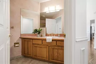 1804 Hall Ct, West Linn, OR 97068 - Photo 23