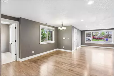 2238 SE 130th Ave, Portland, OR 97233 - Photo 11