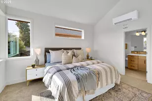 5761 S Kelly Ave, Portland, OR 97239 - Photo 23