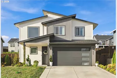 665 W 9th St, La Center, WA 98629 - Photo 1