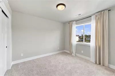 665 W 9th St, La Center, WA 98629 - Photo 33