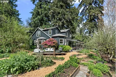 8952 SW 25th Ave, Portland, OR 97219 - Photo 45