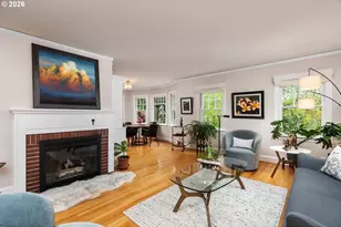 8952 SW 25th Ave, Portland, OR 97219 - Photo 5