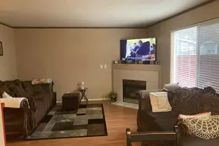 2499 N Holladay St, Cornelius, OR 97113 - Photo 5