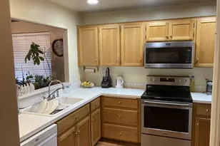 2499 N Holladay St, Cornelius, OR 97113 - Photo 7