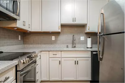 4460 SW Scholls Ferry Rd #6A, Portland, OR 97225 - Photo 11