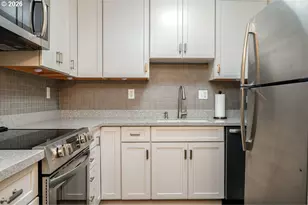 4460 SW Scholls Ferry Rd, Portland, OR 97225 - Photo 11