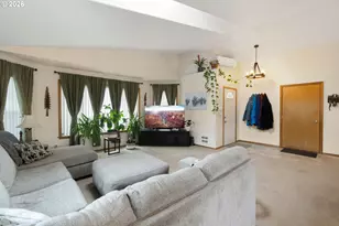 1864 Garfield St, North Bend, OR 97459 - Photo 5