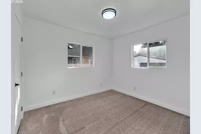 2201 E Ellendale Ave, Dallas, OR 97338 - Photo 13