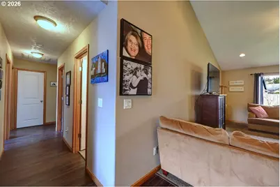 332 SW Kalmia Ave, Warrenton, OR 97146 - Photo 19