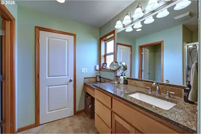 332 SW Kalmia Ave, Warrenton, OR 97146 - Photo 35