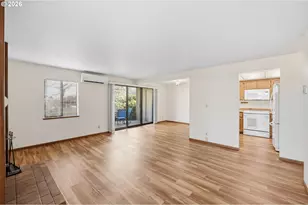 2101 Lake Isle Ct, Eugene, OR 97401 - Photo 3