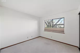 2101 Lake Isle Ct, Eugene, OR 97401 - Photo 23