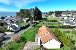 15482 Morrison Ln, Brookings, OR 97415 - Photo 3