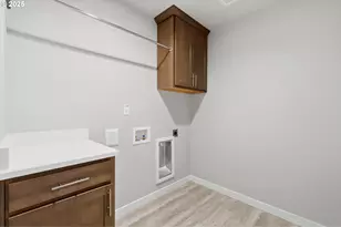 720 E Fourth St, Yamhill, OR 97148 - Photo 39