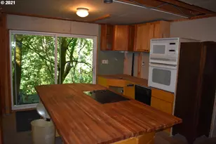 4911 SW Garden Home Rd, Portland, OR 97219 - Photo 11