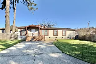 1863 Inland Way, Springfield, OR 97477 - Photo 1