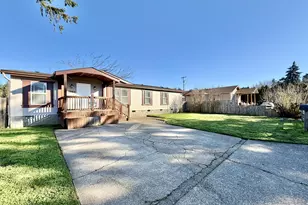 1863 Inland Way, Springfield, OR 97477 - Photo 3