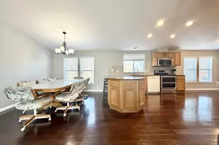 1863 Inland Way, Springfield, OR 97477 - Photo 9