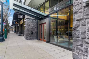 1025 NW Couch St, Portland, OR 97209 - Photo 3