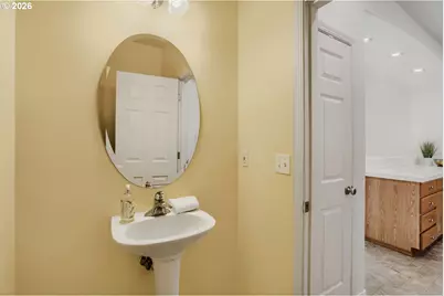 857 NE Caden Ave, Hillsboro, OR 97124 - Photo 13