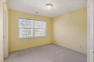 857 NE Caden Ave, Hillsboro, OR 97124 - Photo 17