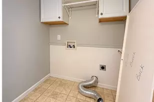5766 NE Damsel Dr, Hillsboro, OR 97124 - Photo 17