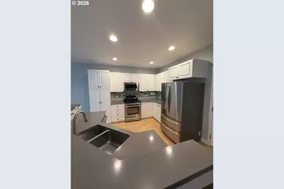 5766 NE Damsel Dr, Hillsboro, OR 97124 - Photo 5