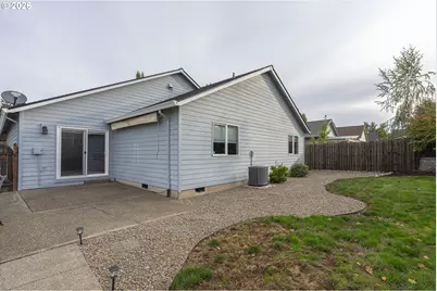 824 E Edgewood Dr, Newberg, OR 97132 - Photo 29