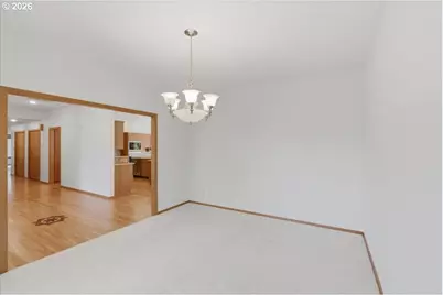 10305 SW Citation Dr, Beaverton, OR 97008 - Photo 7
