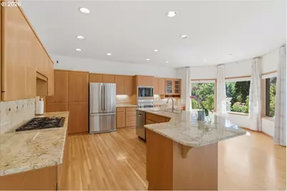 10305 SW Citation Dr, Beaverton, OR 97008 - Photo 13
