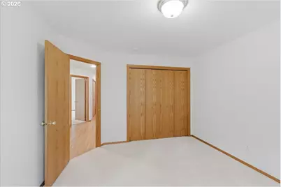 10305 SW Citation Dr, Beaverton, OR 97008 - Photo 33