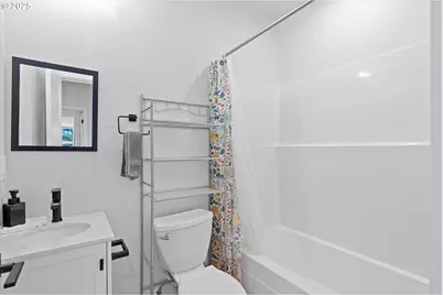 805 SE Crescent Pl, Newport, OR 97365 - Photo 39