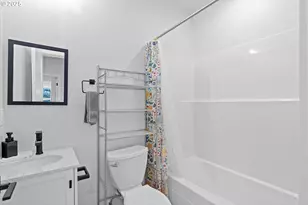 805 SE Cres Pl, Newport, OR 97365 - Photo 37