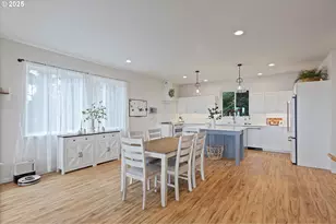 805 SE Cres Pl, Newport, OR 97365 - Photo 7