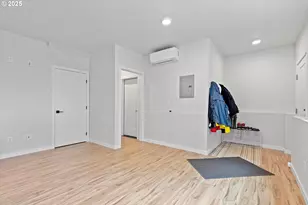 805 SE Cres Pl, Newport, OR 97365 - Photo 31