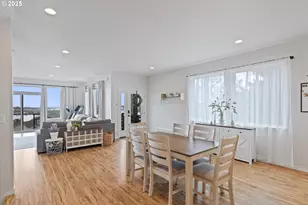 805 SE Cres Pl, Newport, OR 97365 - Photo 9