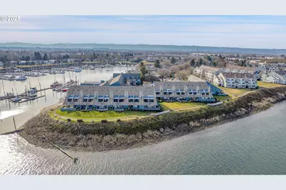 194 N Hayden Bay Dr, Portland, OR 97217 - Photo 29