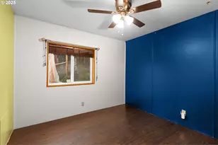 835 Glengary Loop Rd, Roseburg, OR 97470 - Photo 25