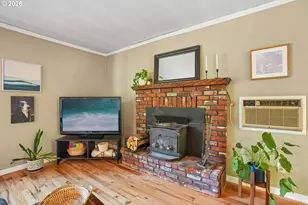 18829 NW Logie Trail Rd, Portland, OR 97231 - Photo 7