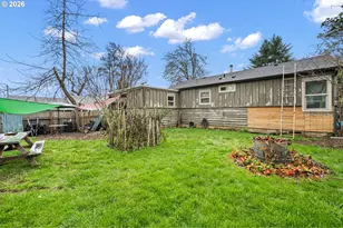 1425 E Madison Ave, Cottage Grove, OR 97424 - Photo 21