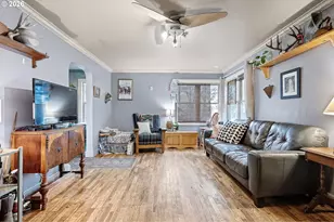 1425 E Madison Ave, Cottage Grove, OR 97424 - Photo 5