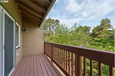 1636 32nd St, Florence, OR 97439 - Photo 25