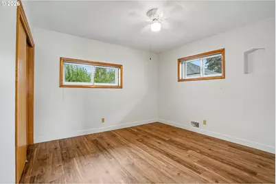 135 St Marys Ave, Mount Angel, OR 97362 - Photo 17