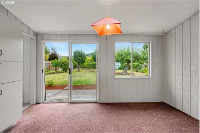 135 St Marys Ave, Mount Angel, OR 97362 - Photo 29