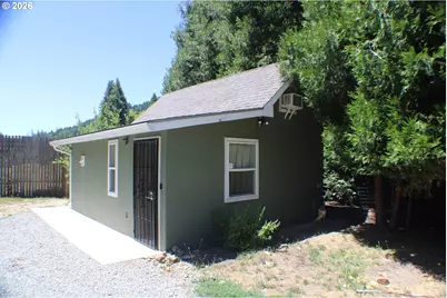 1545 Upper Cow Creek Rd, Azalea, OR 97410 - Photo 3